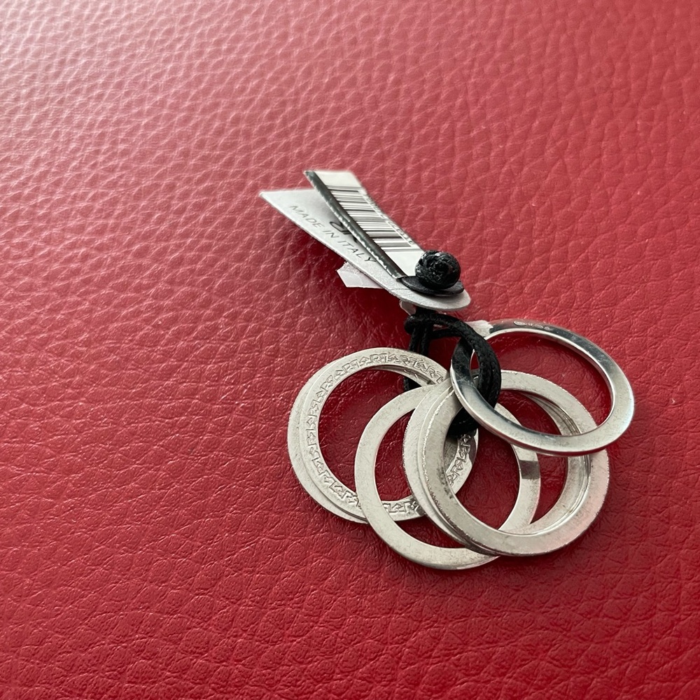 Rebecca Italy stacking ring set. Size 6